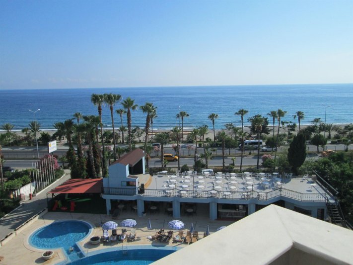 Alanya utazás Sunshine Hotel