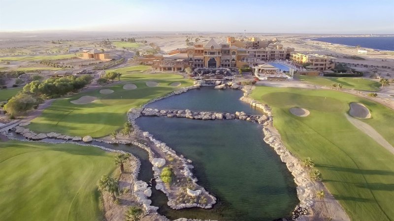 Hurghada utazás The Cascades Golf Resort Spa & Thalasso