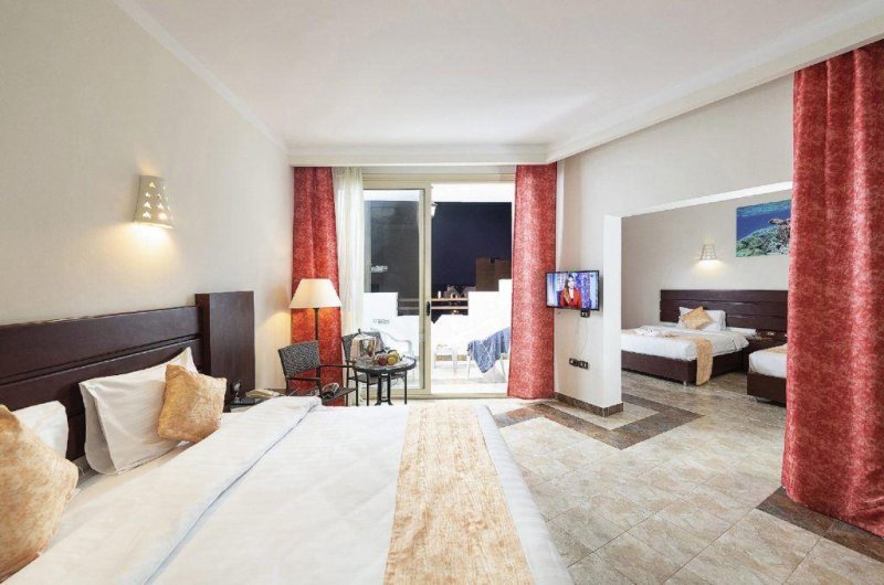Comfort Family Garden View Room