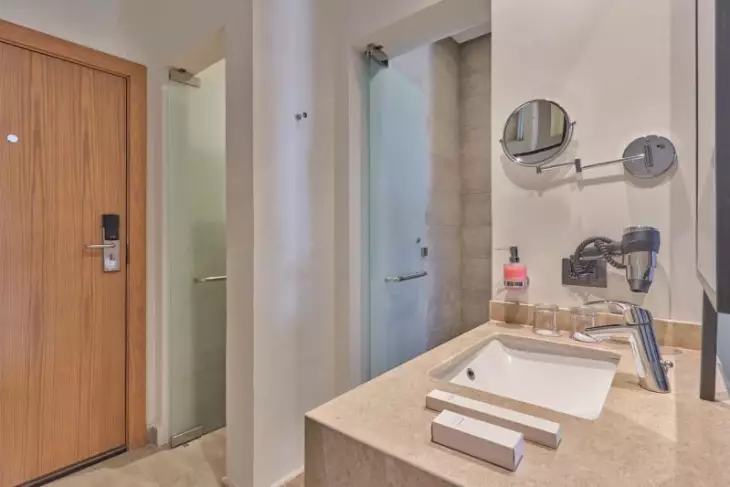 Premium TPL Room