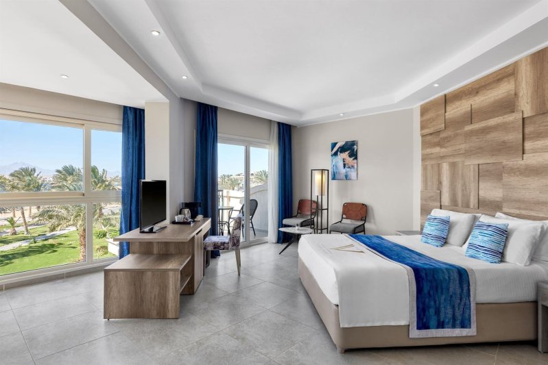 Panoramic Suite Sea View