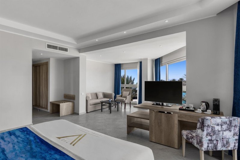 Panoramic Suite Sea View