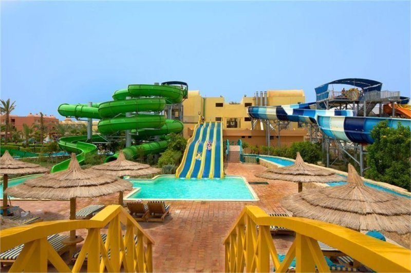 Titanic Beach Spa & Aqua Park Hurghada