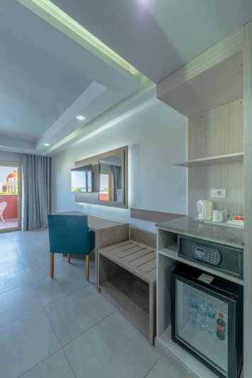 Standard Pool View Room