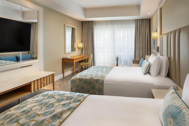 Standard Room Side Sea View