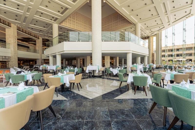 Titanic Pearl Hurghada