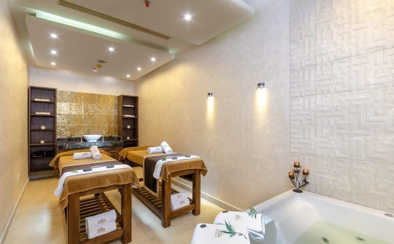 Hurghada utazás Titanic Royal Aqua Park