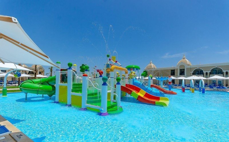 Hurghada utazás Titanic Royal Aqua Park