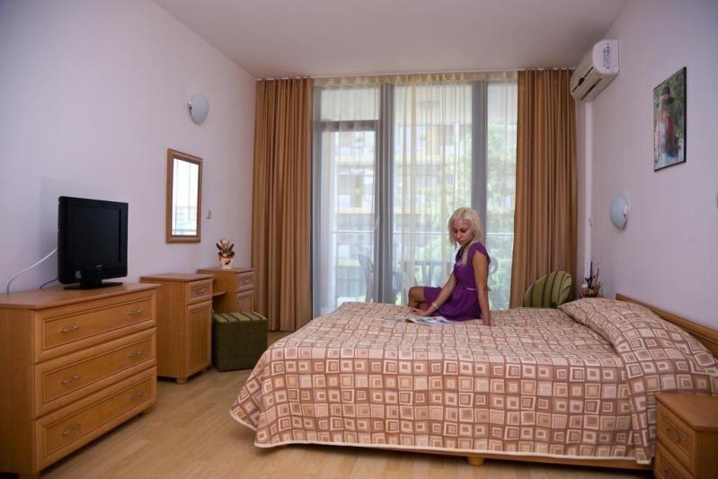 Trakia Plaza Apartments Napospart