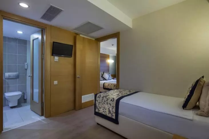 Suite Room Side Sea View