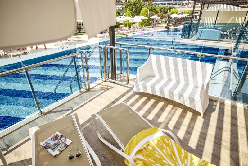 Lake House Family Room