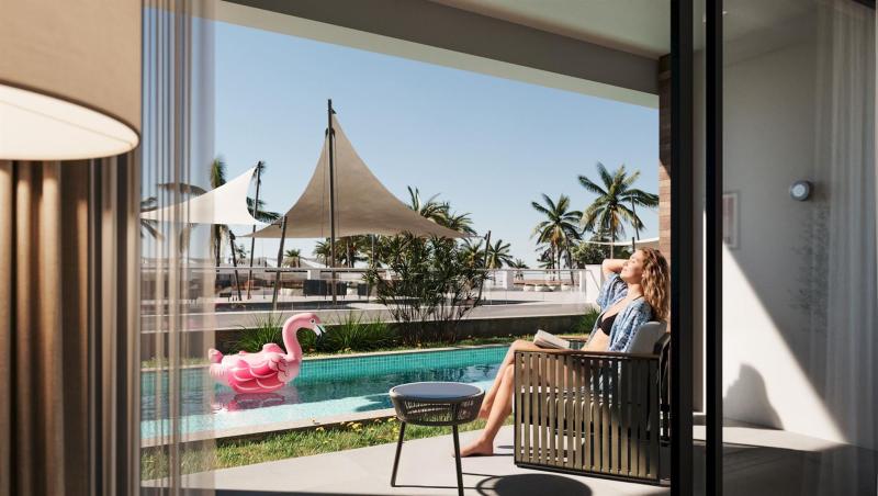 Signature Suite Swim Up