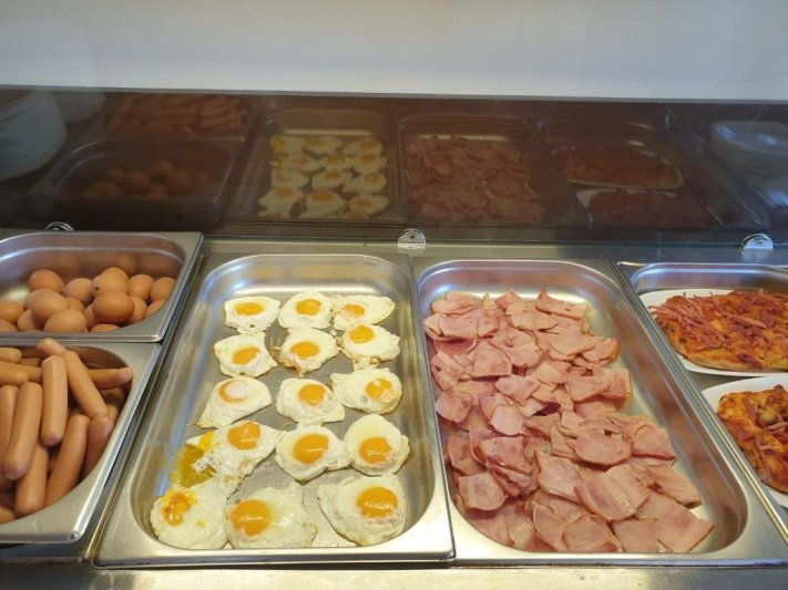 Napospart utazás Vechna R