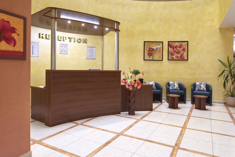 Napospart utazás Vechna R