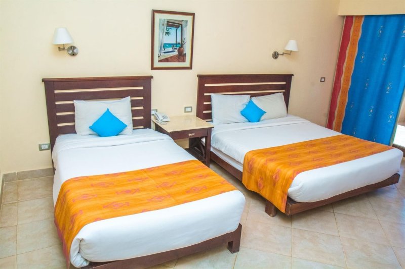 Standard Side Sea View Room