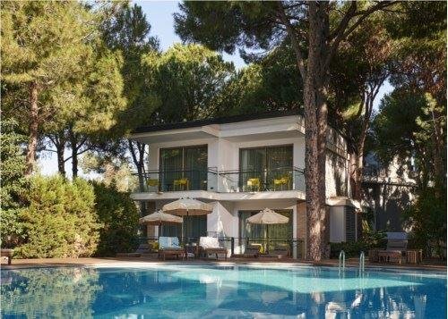 Lagoon Duplex Swim-up (75 m2)