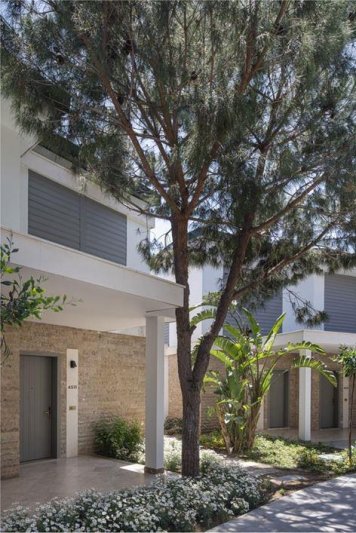 Lagoon Duplex Swim-up (75 m2)