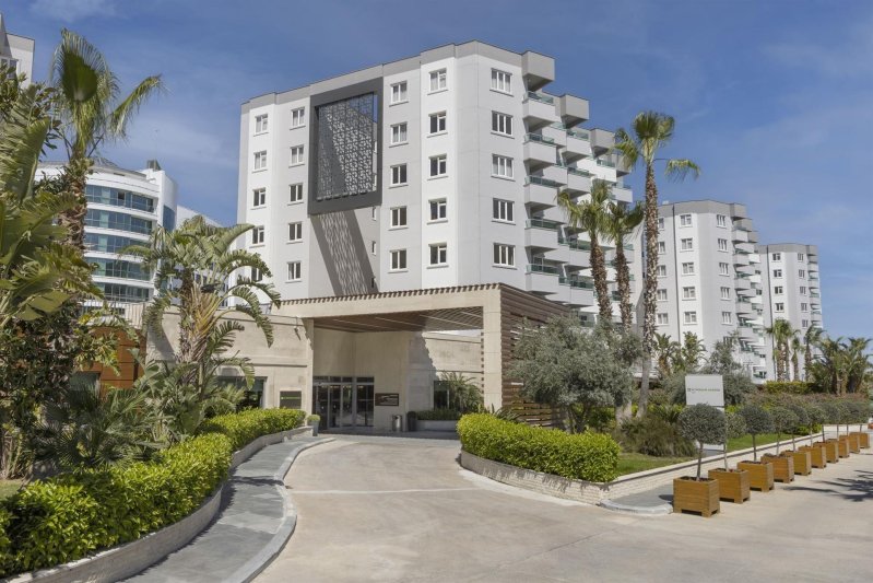 Antalya utazás Wyndham Garden Lara 