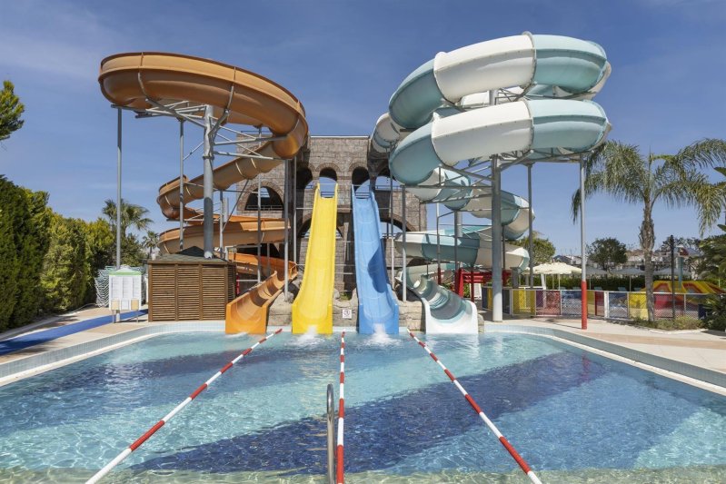 Antalya utazás Wyndham Garden Lara 