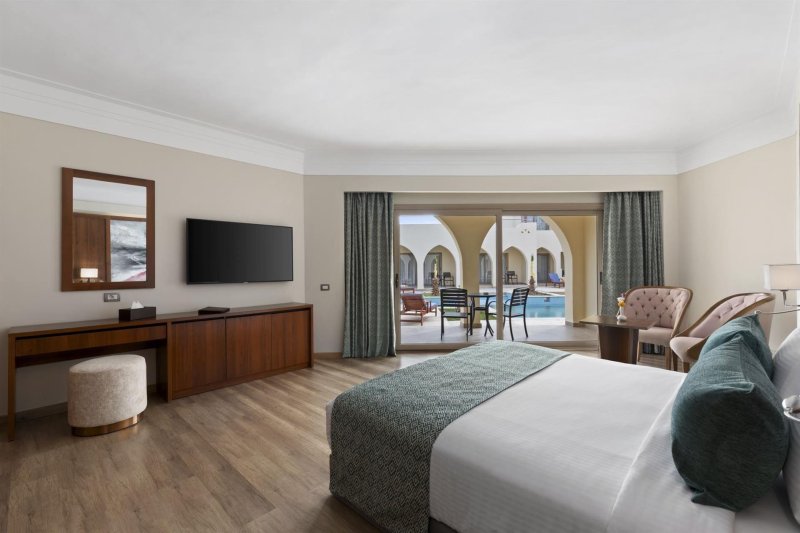Lagoon Suite
