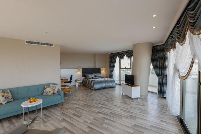 Suite Room