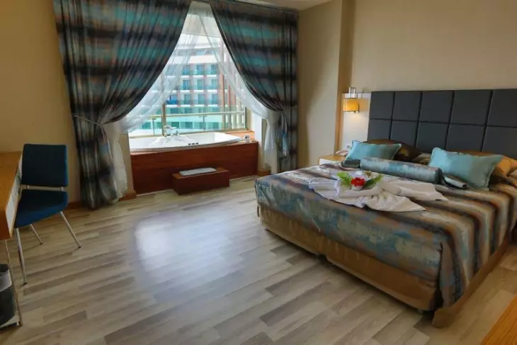 Deluxe Suite Room Sea View