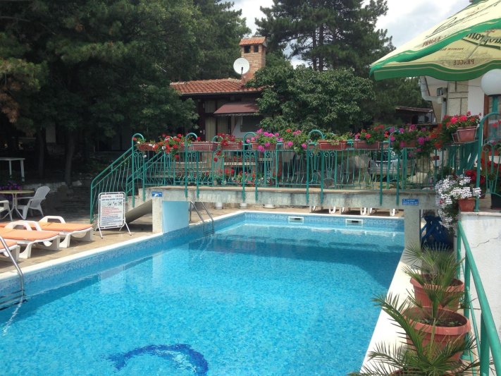 Napospart utazás Zora Sb