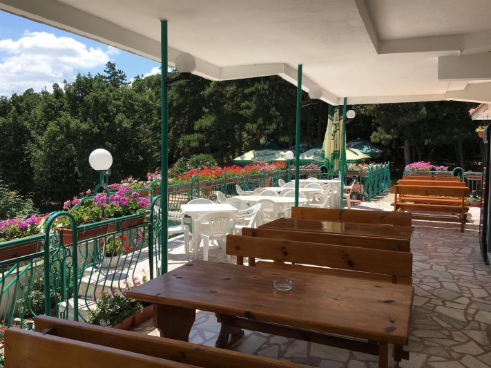 Napospart utazás Zora Sb