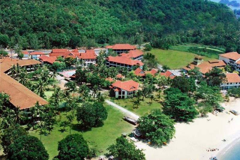 Langkawi utazás Holiday Villa Beach Resort