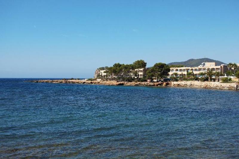 Ibiza Cala Santa Eularia utazás Hotel Grupotel Santa Eularia & Spa