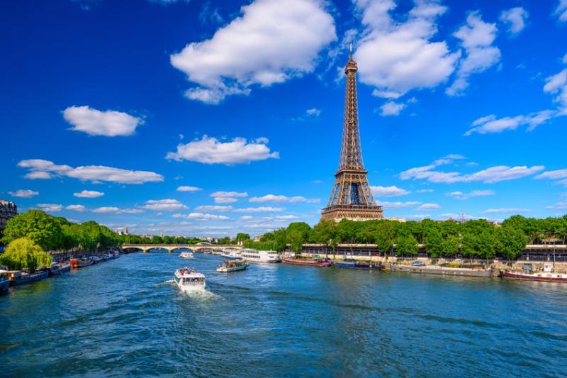 Párizs utazás Hétvége Párizsban Adventi fények Párizsban