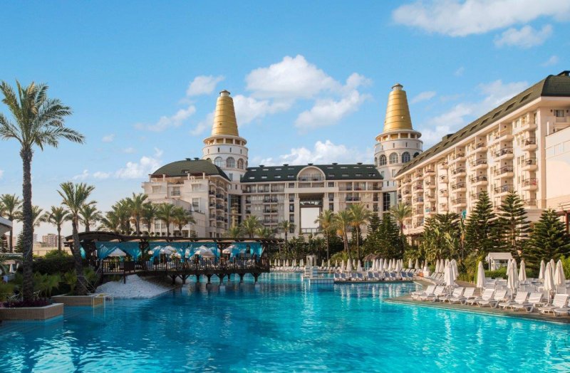 Antalya utazás Delphin Diva Hotel