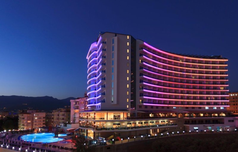 Alanya utazás Diamond Hill Resort Hotel
