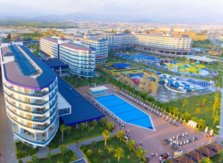 Alanya utazás Eftalia Marin Resort
