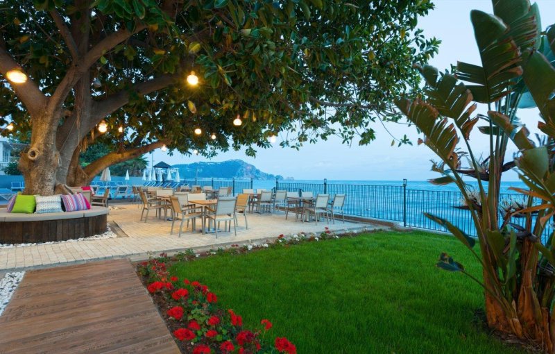 Alanya utazás Floria Beach Hotel