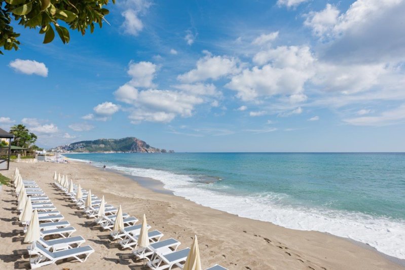 Alanya utazás Floria Beach Hotel