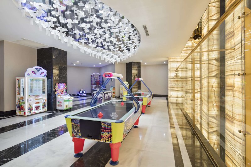 Alanya utazás Granada Luxury Beach