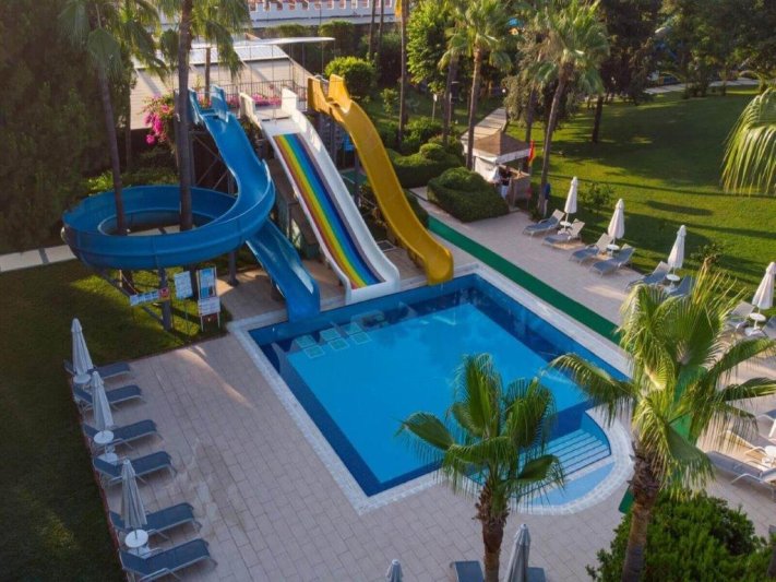 Alanya utazás Insula Resort