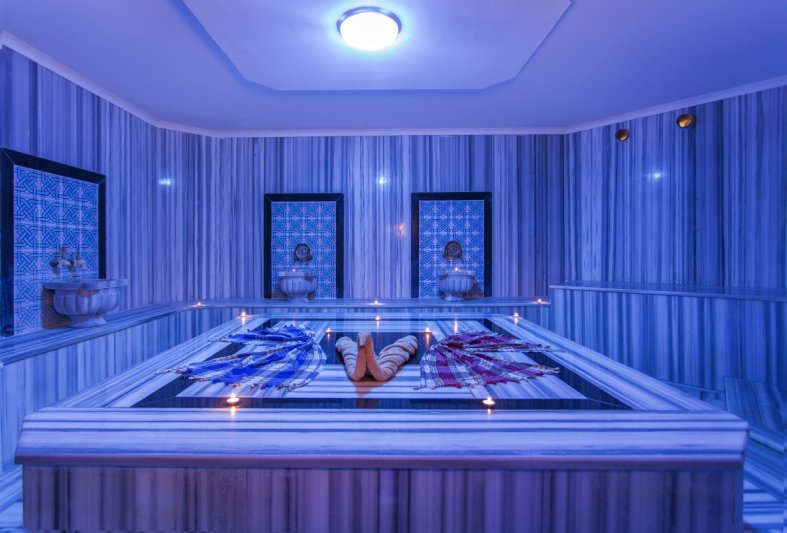 Alanya utazás Kleopatra Ada Beach Hotel