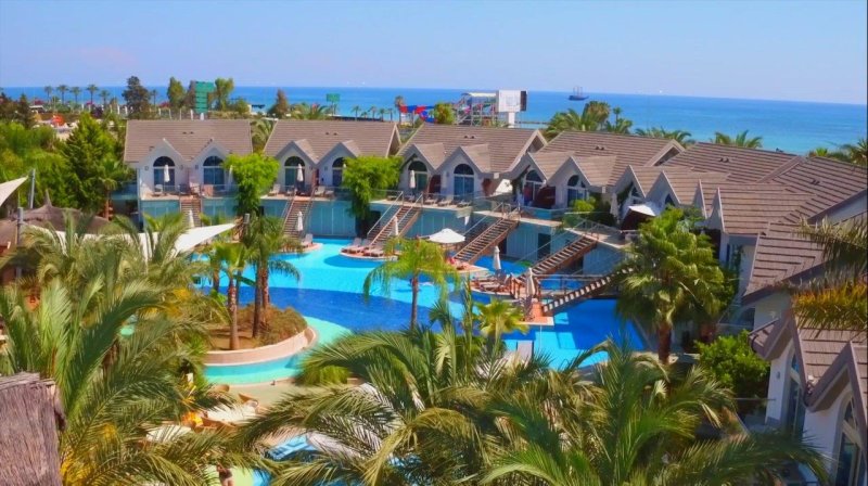 Alanya utazás Long Beach Resort & Spa Hotel