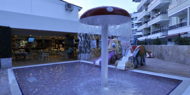 Alanya utazás Oba Star Hotel