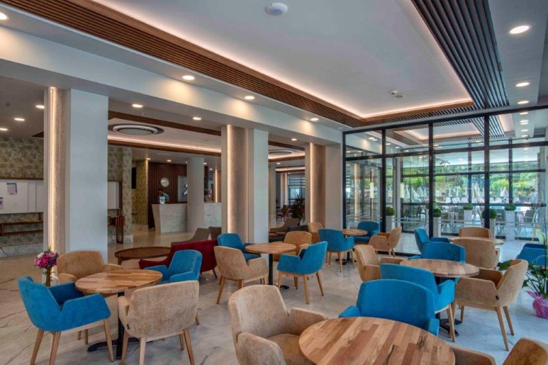 Alanya utazás Riviera Zen 16+