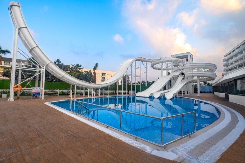 Alanya utazás Rubi Platinum Sign