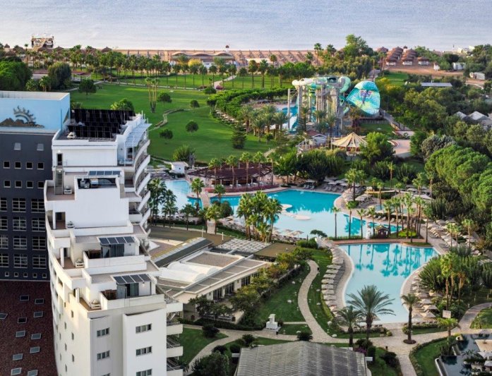 Antalya utazás Barut Collection Lara Resort