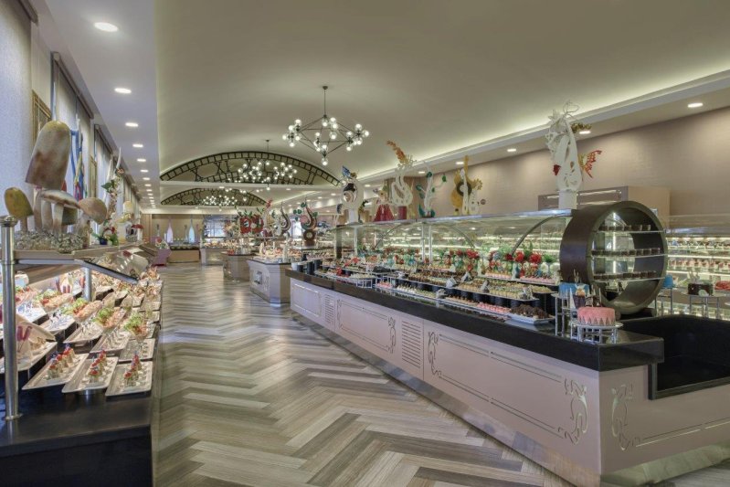 Antalya utazás Delphin Diva Hotel