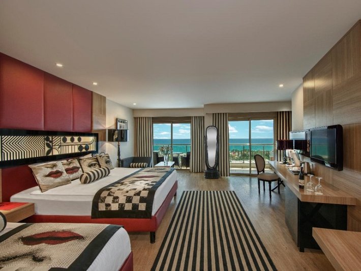 Antalya utazás Delphin Imperial Hotel