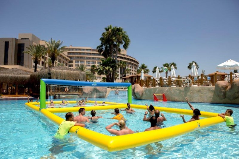 Antalya utazás Fame Residence Lara Hotel