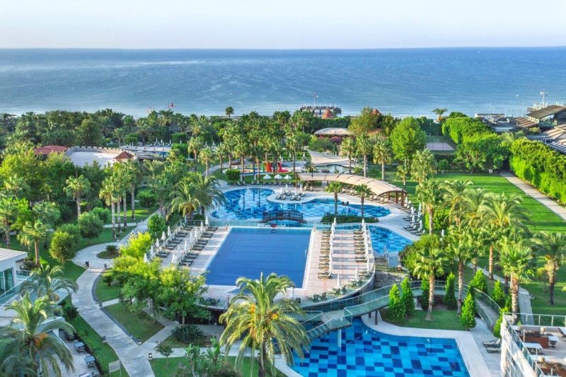 Antalya utazás Sherwood Exclusive Lara Hotel