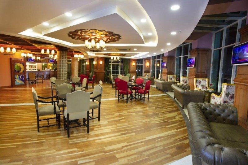 Antalya utazás Sherwood Exclusive Lara Hotel