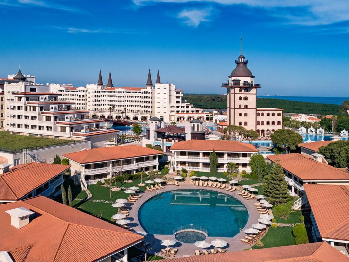 Antalya utazás Titanic Mardan Palace Hotel